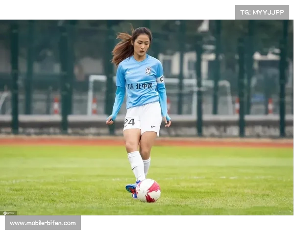 美女球员姜明佐宣布正式加盟大连人女足开启新征程 美女球员姜明佐宣布正式加盟大连人女足开启新征程