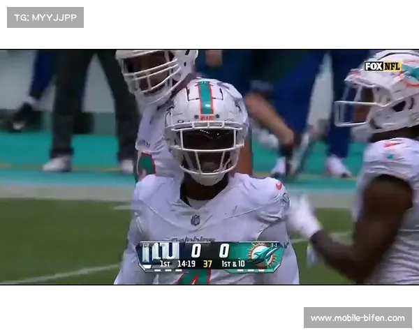 历届NFL常规赛最有价值球员MVP回顾及其对联赛的影响分析 历届NFL常规赛最有价值球员MVP回顾及其对联赛的影响分析